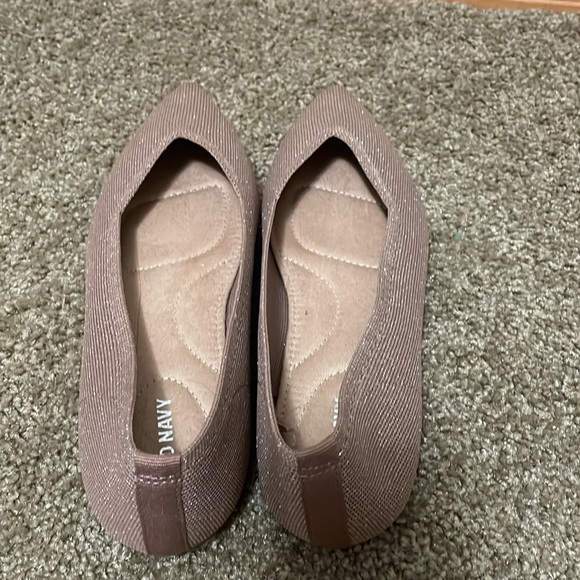 Old Navy rose gold flats - Picture 3 of 3
